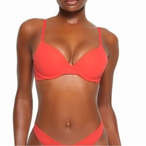 SKIMS Fits Everybody T-Shirt Bra Size 38DD in Limited Edition Color: ‘Poppy’
